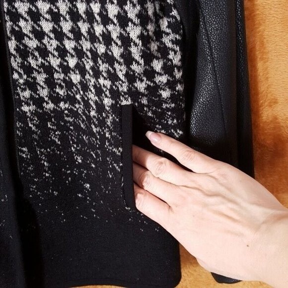 KAREN KANE Jacket Womens Medium Black Houndstooth Knit Moto Zip Textured Sleeve - Picture 4 of 8